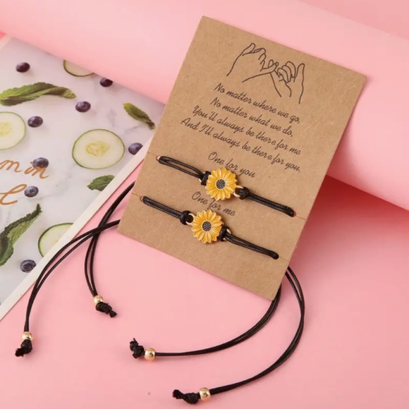 NEW PAIR OF SUNFLOWER CHARM FRIENDSHIP/UNISEX ADJUSTABLE FAUX LEATHER BRACELETS - Picture 4 of 7